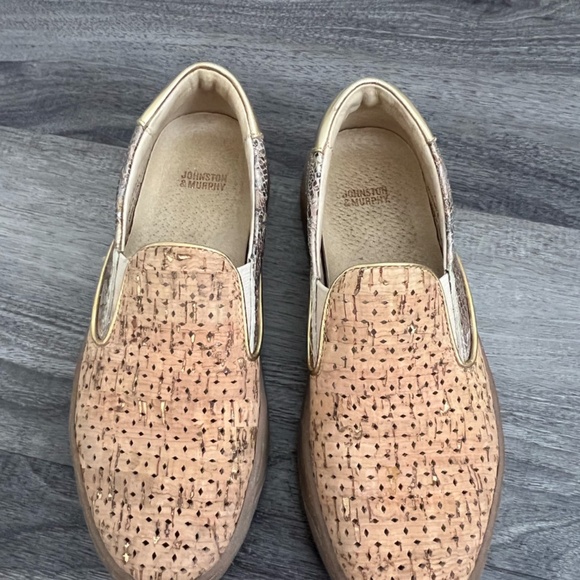 Johnston & Murphy Elaine Cork & Gold Slip-on Sneaker - Picture 2 of 4
